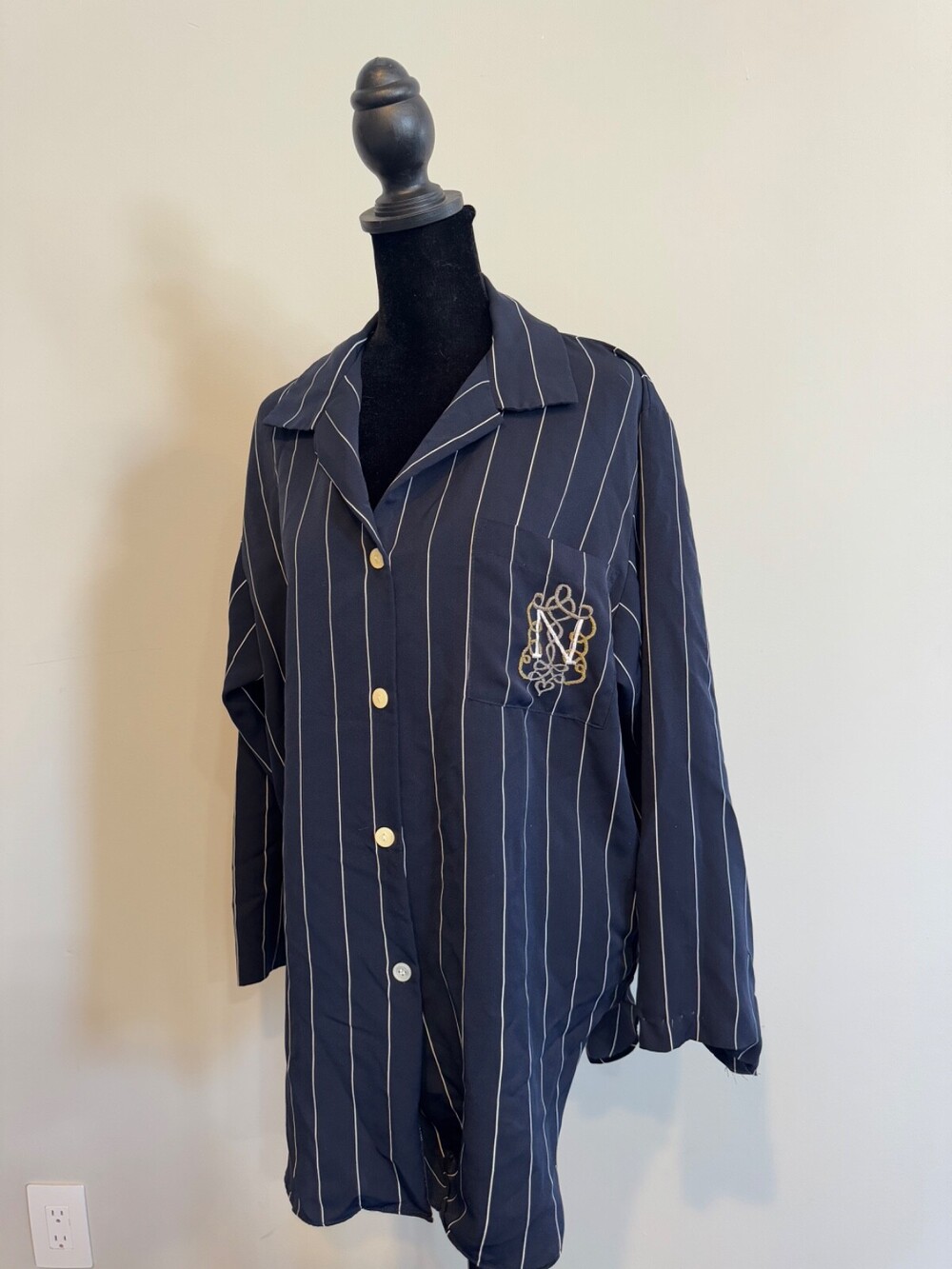 NATORI Neiman Marcus Sleepshirt Embroidered Logo Vintage Size Petite Navy Blue
